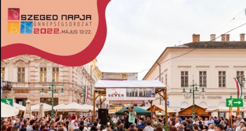 Апартаменти Dom Square-Centrum-Free Parking Сегед Екстер'єр фото